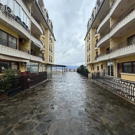 Ogi's Apartman