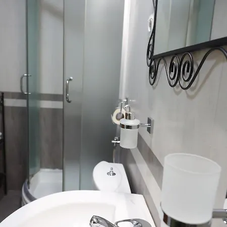 Apartment Ogi's *